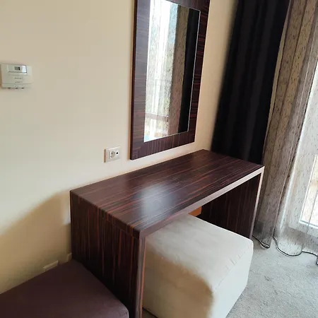 Joy Majestic * Slantchev Briag